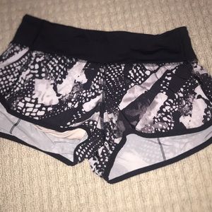 Lululemon speed short